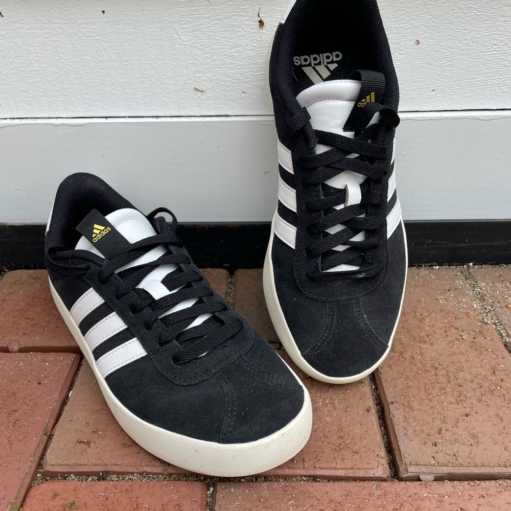 Adidas Black and White Athletic Shoes with Classic Design